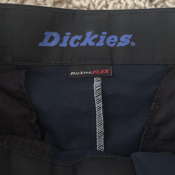 pants - Picture 2 of 6